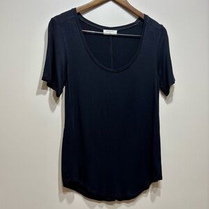 Babaton Classic Scoop Neck Oversized Stretchy Short Sleeve Tee Shirt Top Black